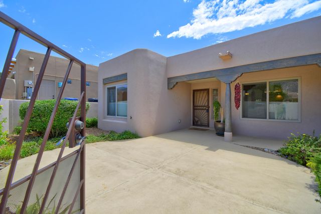 6515 High Ridge Place NE, Albuquerque, NM 87111