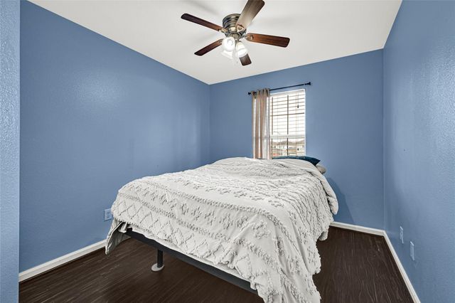 3810 Ridge Canyon Road, Baytown, TX 77521