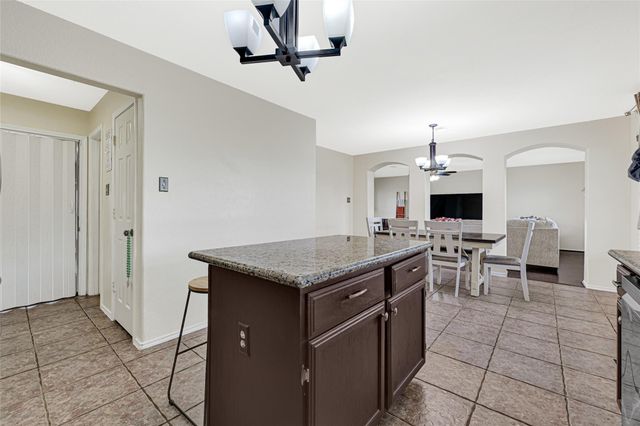 3810 Ridge Canyon Road, Baytown, TX 77521