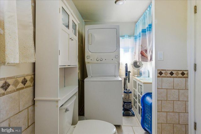 125 E ATLANTIC AVE, Villas, NJ 08251