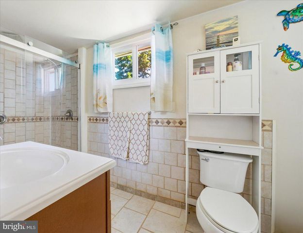 125 E ATLANTIC AVE, Villas, NJ 08251