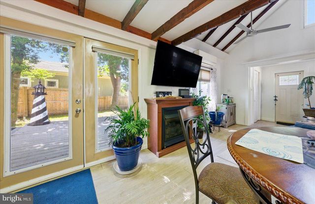125 E ATLANTIC AVE, Villas, NJ 08251