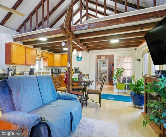 125 E ATLANTIC AVE, Villas, NJ 08251