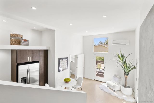 1275 Pennsylvania Ave, San Diego, CA 92103