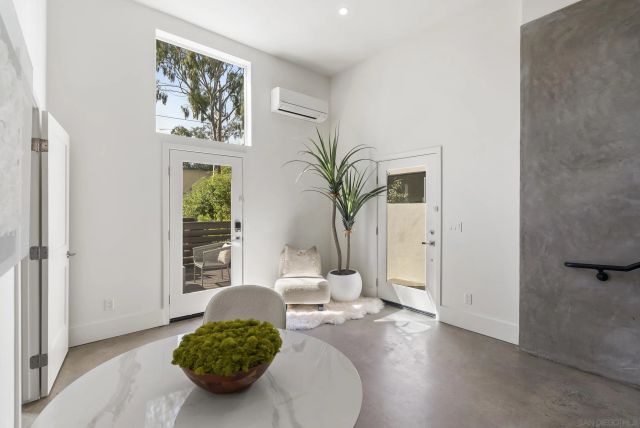 1275 Pennsylvania Ave, San Diego, CA 92103