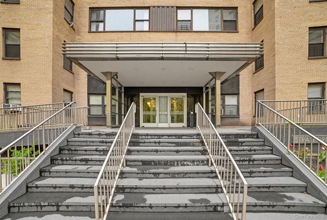 1 Fordham Hill Oval 12A, Bronx, NY 10468