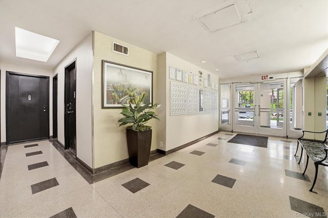1 Fordham Hill Oval 12A, Bronx, NY 10468