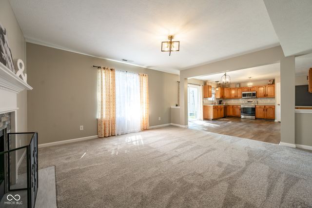 6445 W Cedar Chase Drive, Mccordsville, IN 46055