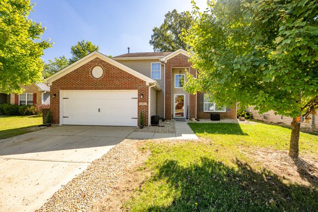 6445 W Cedar Chase Drive, Mccordsville, IN 46055