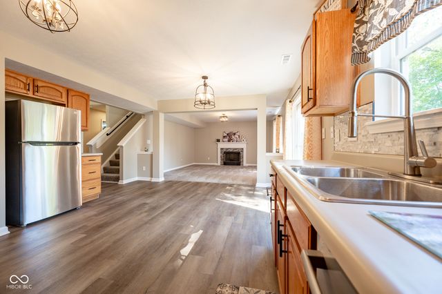 6445 W Cedar Chase Drive, Mccordsville, IN 46055