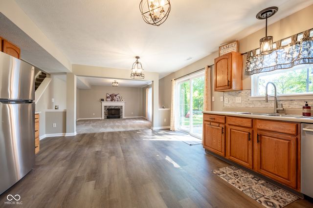 6445 W Cedar Chase Drive, Mccordsville, IN 46055