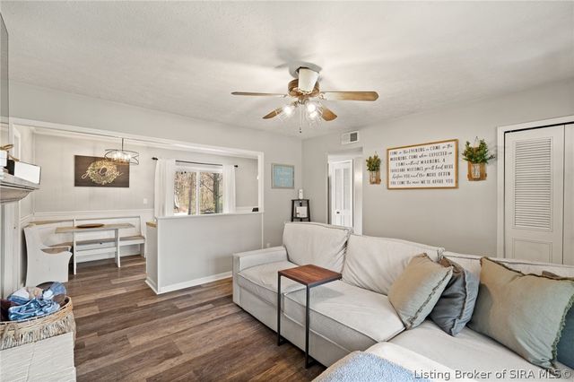 3008 Linda Drive, New Albany, IN 47150