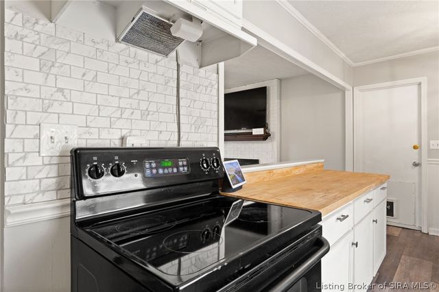 3008 Linda Drive, New Albany, IN 47150