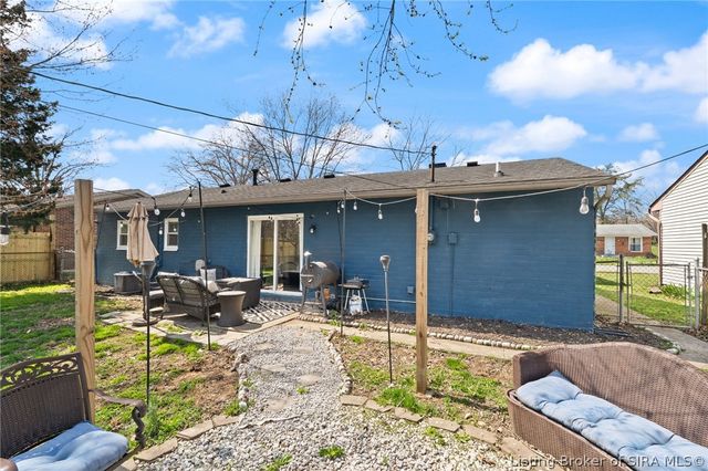 3008 Linda Drive, New Albany, IN 47150