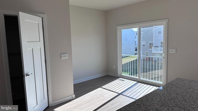 62 TROTTING RD, Inwood, WV 25428