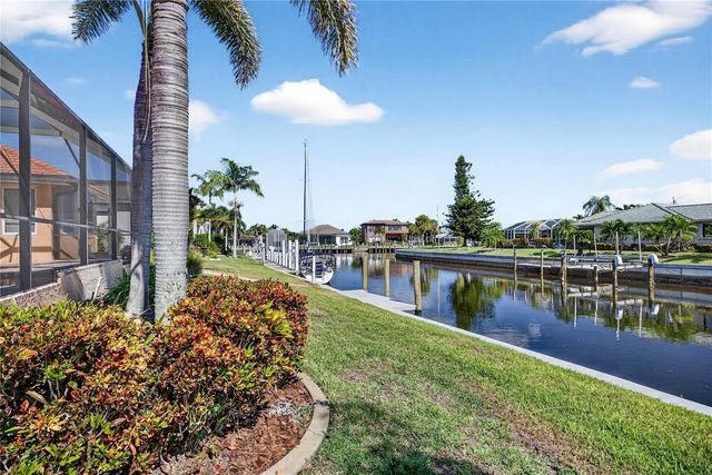 132 CRESCENT DRIVE, Punta Gorda, FL 33950