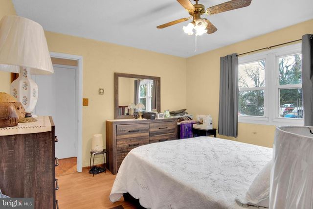 319 N UNION ST, Hummelstown, PA 17036