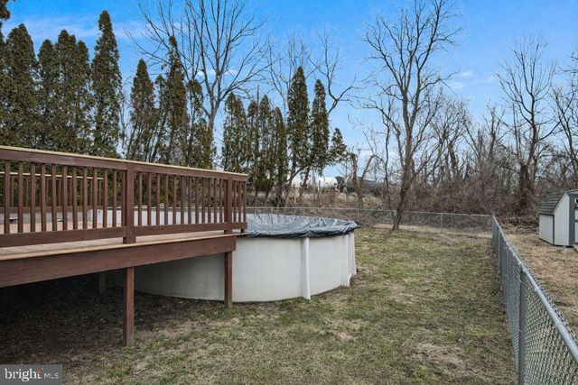 319 N UNION ST, Hummelstown, PA 17036