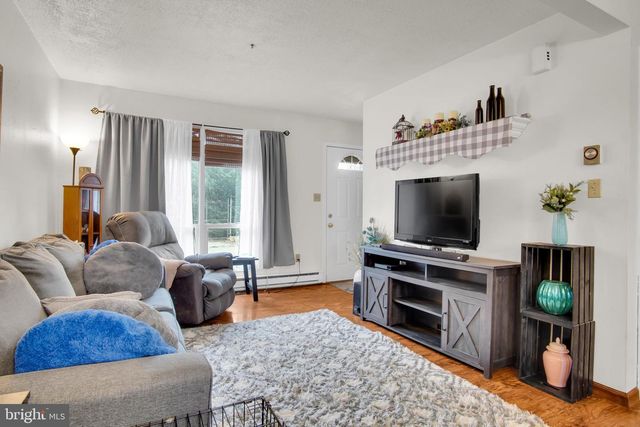 319 N UNION ST, Hummelstown, PA 17036