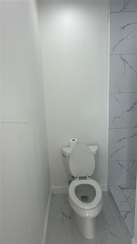 133 NW 43rd Pl B, Miami, FL 33126