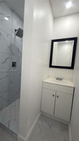133 NW 43rd Pl B, Miami, FL 33126