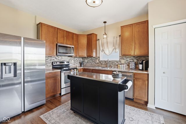2704 Armaugh Drive, Brownsburg, IN 46112