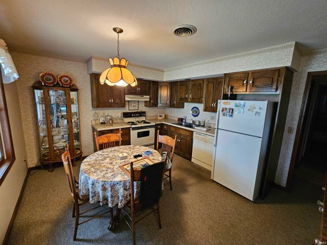 1620 Old Orchard Road, Vincennes, IN 47591