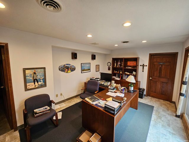 1620 Old Orchard Road, Vincennes, IN 47591