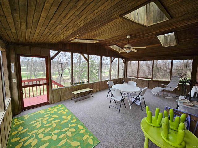 1620 Old Orchard Road, Vincennes, IN 47591