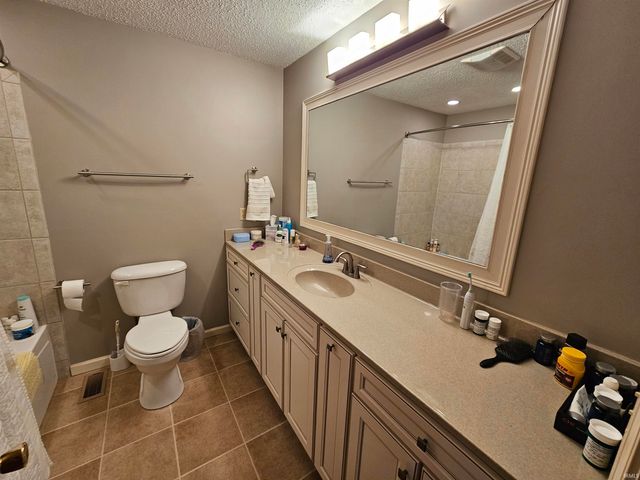 1620 Old Orchard Road, Vincennes, IN 47591