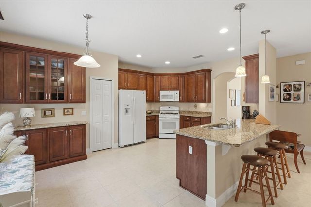 832 DEER FERN AVENUE, Deland, FL 32720