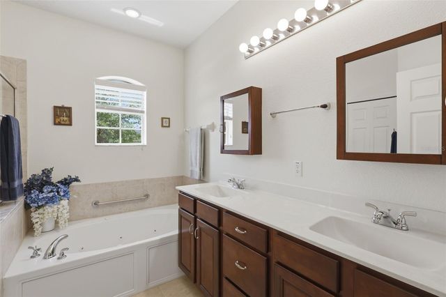 832 DEER FERN AVENUE, Deland, FL 32720