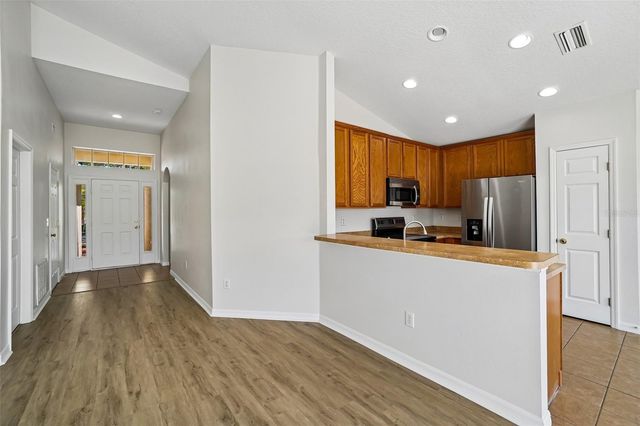 7613 WOOD VIOLET DRIVE, Gibsonton, FL 33534