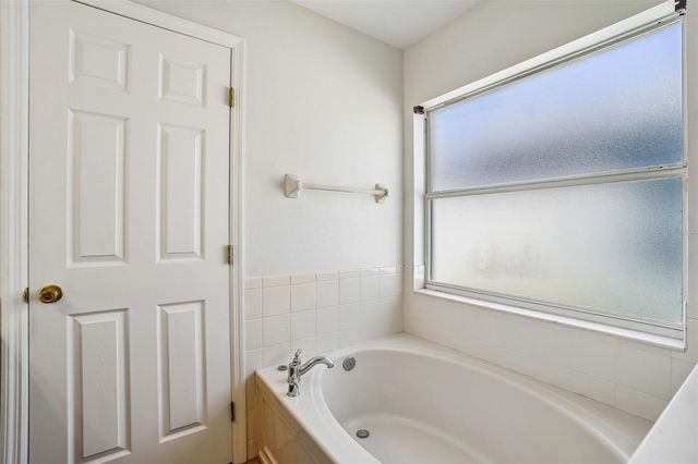 7613 WOOD VIOLET DRIVE, Gibsonton, FL 33534