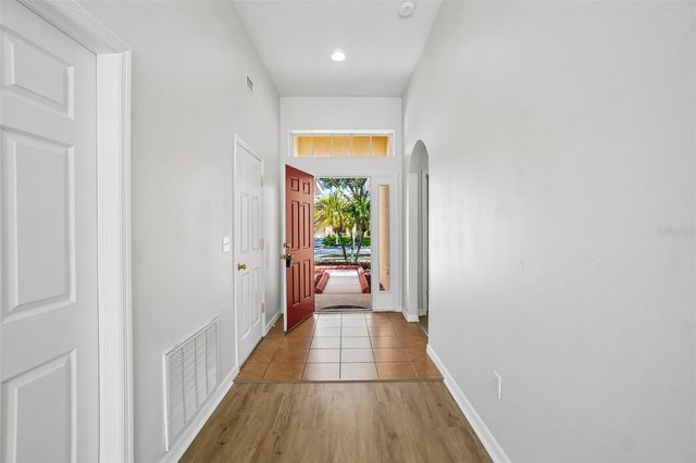 7613 WOOD VIOLET DRIVE, Gibsonton, FL 33534