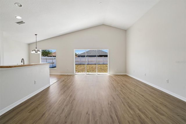 7613 WOOD VIOLET DRIVE, Gibsonton, FL 33534