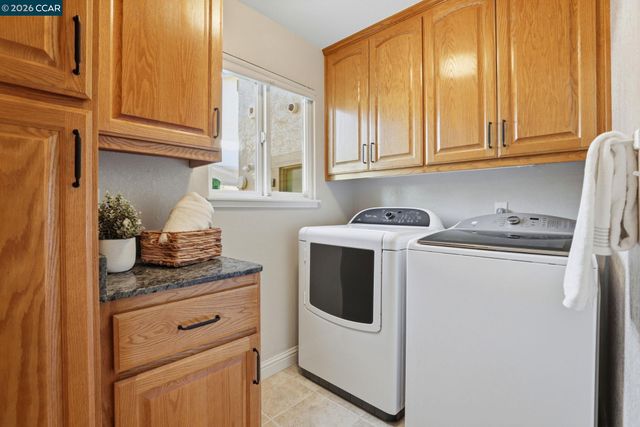 562 Touriga Ct, Pleasanton, CA 94566