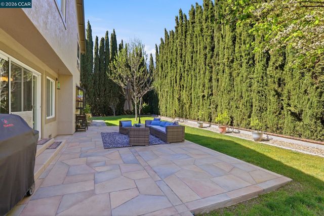 562 Touriga Ct, Pleasanton, CA 94566