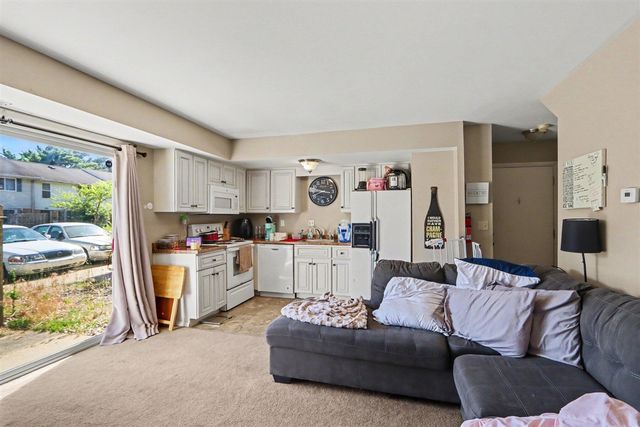 3417 Kenbrooke Court, Kalamazoo, MI 49006