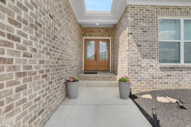 3581 Sand Drive, Newburgh, IN 47630