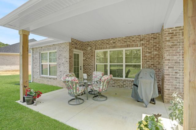 3581 Sand Drive, Newburgh, IN 47630