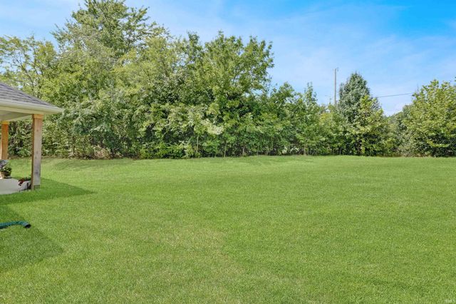 3581 Sand Drive, Newburgh, IN 47630