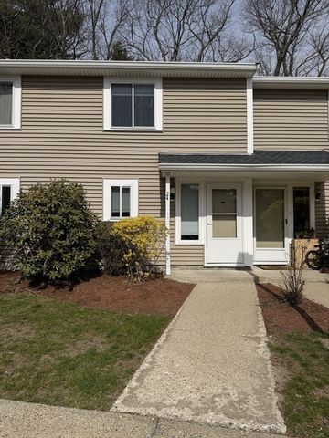 24 Silver Hill 24, Natick, MA 01760