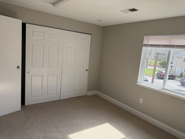 24 Silver Hill 24, Natick, MA 01760