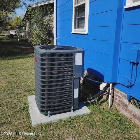 319 Belvedere Drive, Biloxi, MS 39531