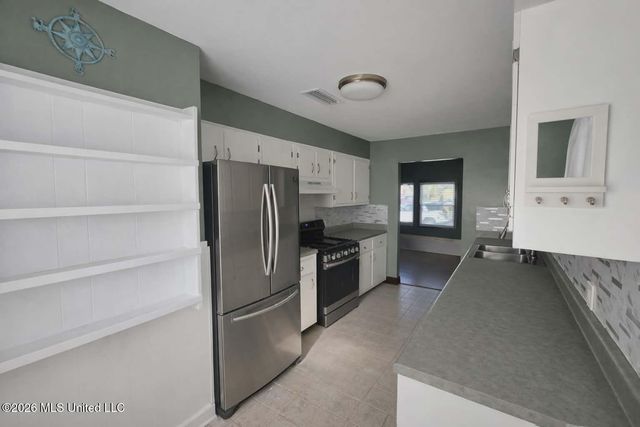 319 Belvedere Drive, Biloxi, MS 39531