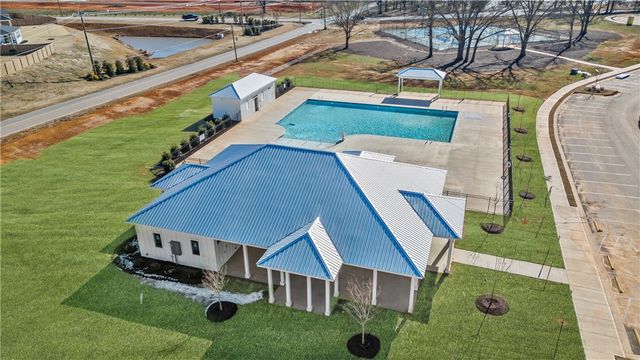 413 Crestcreek Drive, Anderson, SC 29621