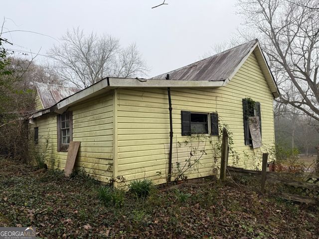 628 M L King Street, Greenville, GA 30222