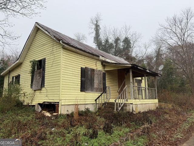 628 M L King Street, Greenville, GA 30222