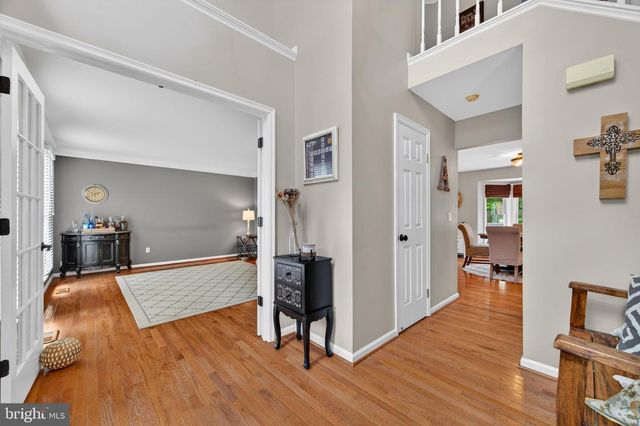 15490 WATERS CREEK DR, Centreville, VA 20120